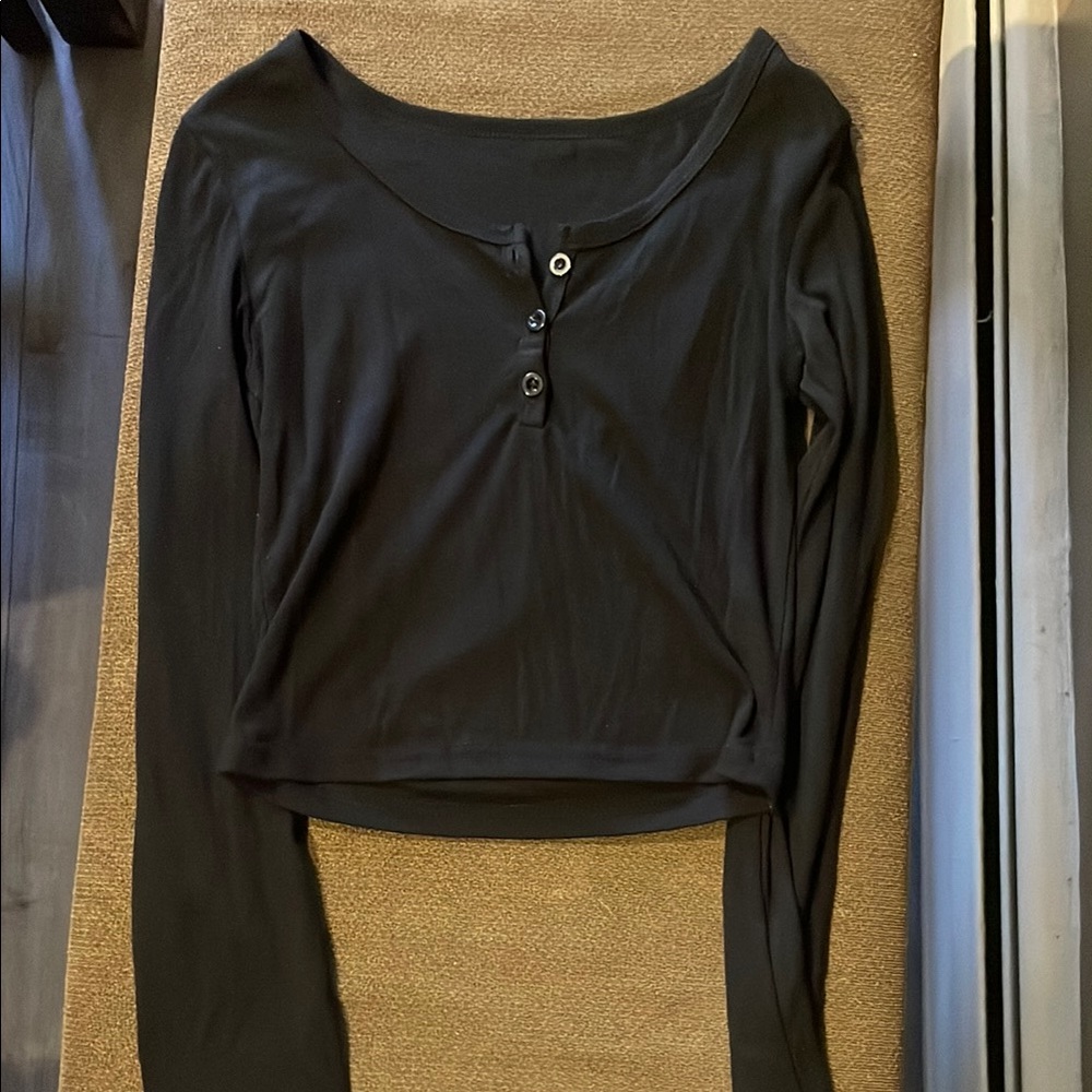 Black Long Sleeve Button-Up Top